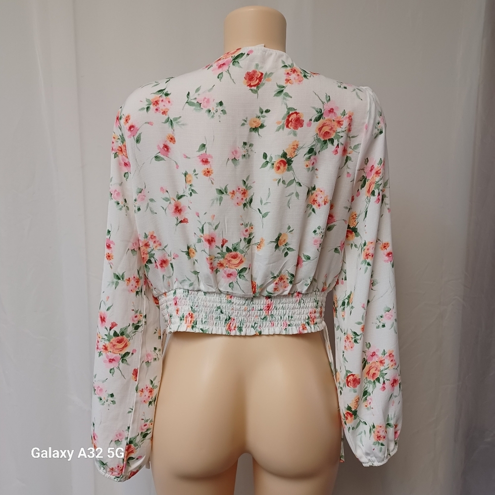 Meraki Cream Floral Wrap Blouse Size XL - Picture 5 of 13